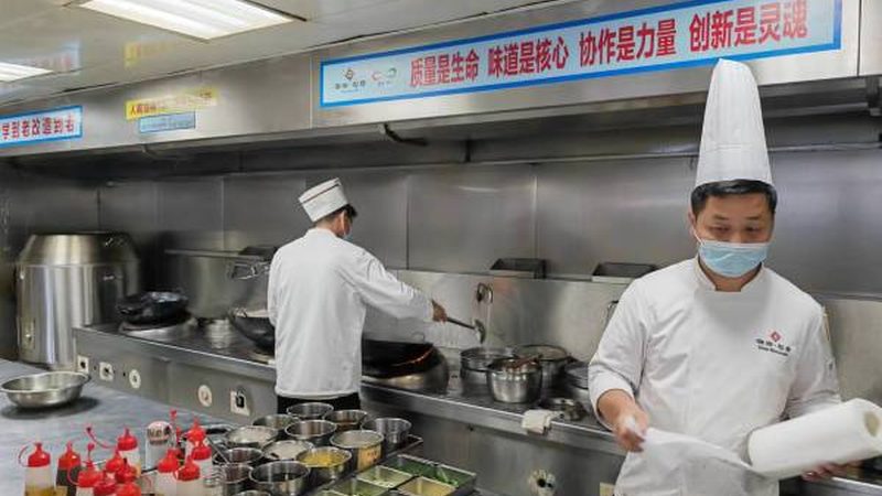 休闲食品摆摊，哪些人群适合？**